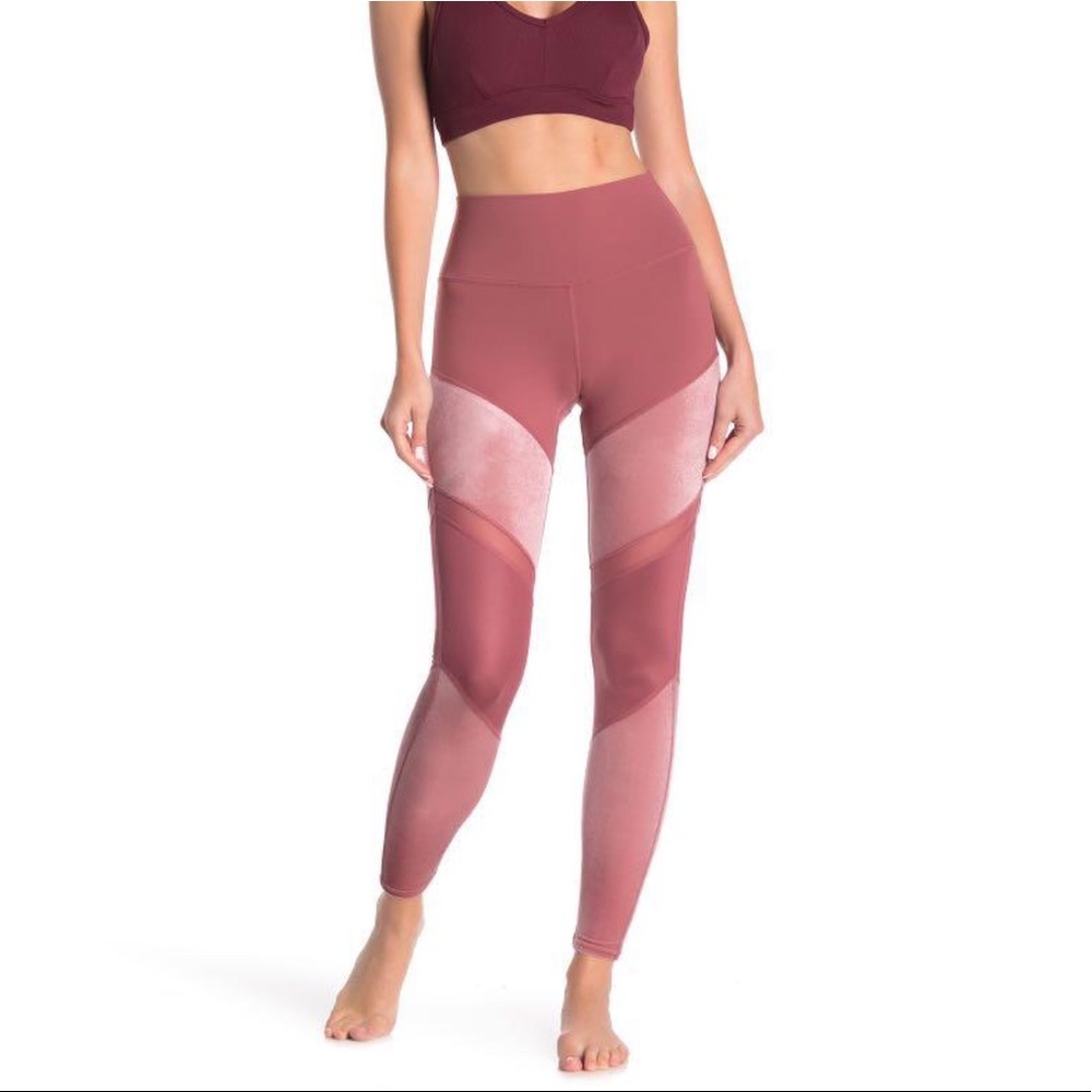 ALO YOGA Legging